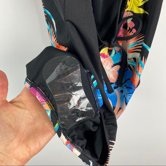 NWOT Laundry Black Tropical One Piece Bathing Suit XS - Picture 5 of 9